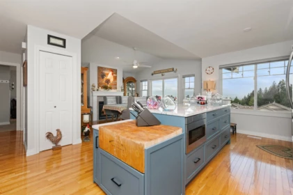 Breakfast Nook Photo of 51 5700 Jinkerson Road, Chilliwack, BC