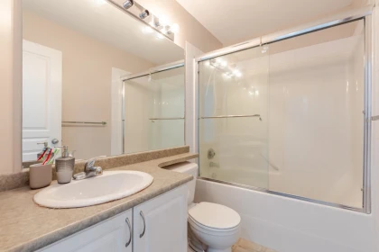Hallway Photo of 74 16388 85 Ave Avenue, Surrey, BC