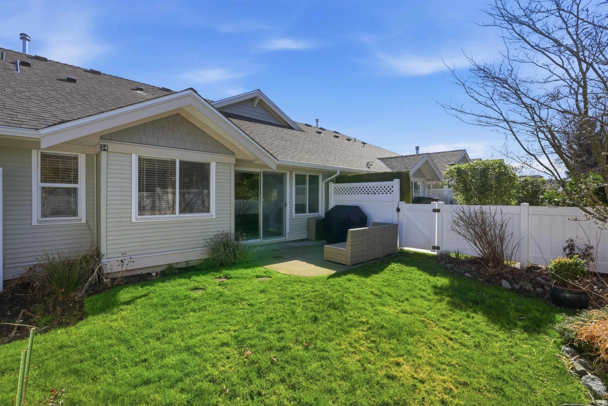 Exterior Rear Photo of 34 17516 4 Avenue, Surrey, BC
