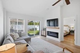 34 17516 4 Avenue, Surrey, BC