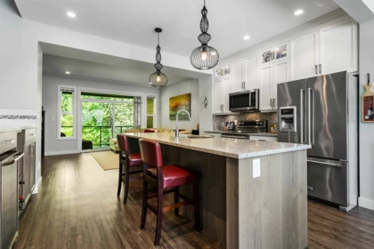 5 520 Hot Springs Road, Harrison Hot Springs, BC, Harrison Hot Springs — Townhouse for sale