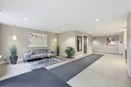 Garden / Landscaping Photo of 306 15195 36 Avenue, Surrey, BC