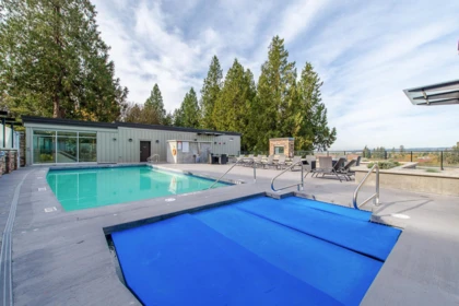 Hot Tub / Spa Photo of 306 15195 36 Avenue, Surrey, BC