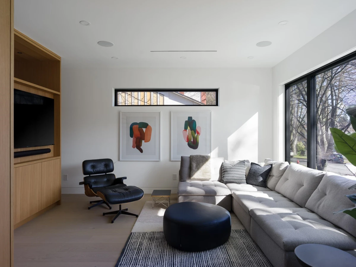 Family Room Photo of 91 E 40th Avenue, Vancouver, BC