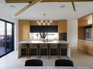 Breakfast Nook Photo of 91 E 40th Avenue, Vancouver, BC