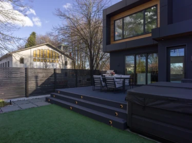 Hot Tub / Spa Photo of 91 E 40th Avenue, Vancouver, BC