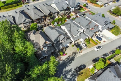 Community Amenities Photo (Clubhouse) of 32615 Appleby Court, Mission, BC