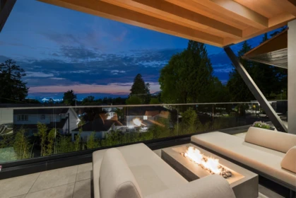 Breakfast Nook Photo of 255 Sandringham Crescent, North Vancouver, BC
