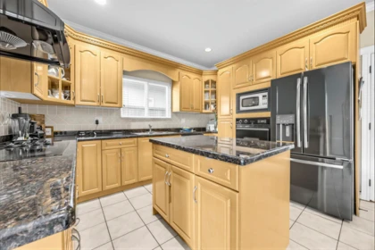 9133 No. 1 Road, Richmond, BC, Richmond — Single Family Residence for sale