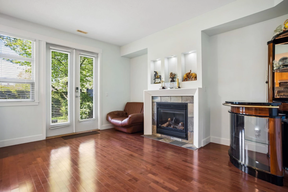 Living Room Photo of 91 6300 Birch Street, Richmond, BC