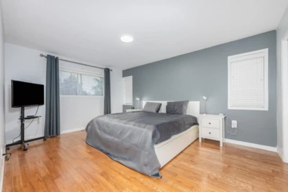 Hallway Photo of 7865 163 Street, Surrey, BC
