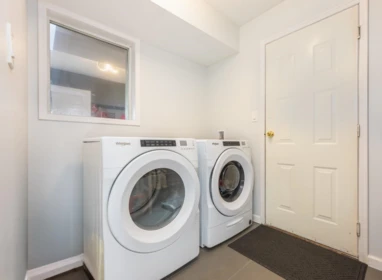 Laundry Room Photo of 7865 163 Street, Surrey, BC