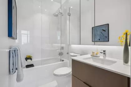 Primary Bathroom Photo of 1603 6138 Birney Avenue, Vancouver, BC