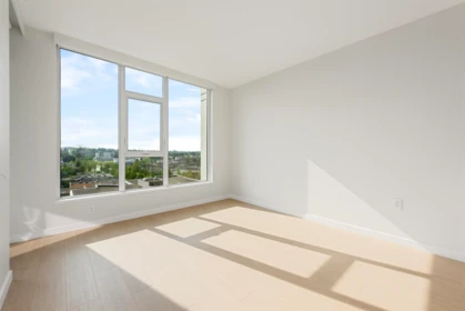 Walk-In Closet Photo of 804 2186 Gilmore Avenue, Burnaby, BC