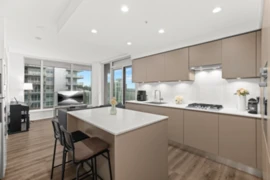 905 3833 Evergreen Place, Burnaby, BC