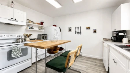 Kitchen Photo of 4 32821 6th Avenue, Mission, BC