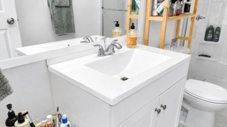 Powder Room Photo of 4 32821 6th Avenue, Mission, BC