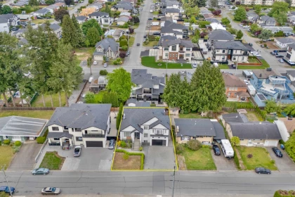 Backyard Photo of 2862 Princess Street, Abbotsford, BC