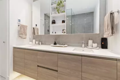 Primary Bathroom Photo of 2508 680 Quayside Drive, New Westminster, BC