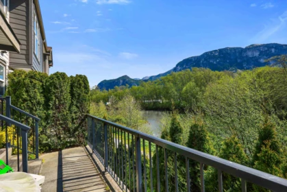 Backyard Photo of 6 1204 Main Street, Squamish, BC