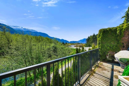 Garden / Landscaping Photo of 6 1204 Main Street, Squamish, BC
