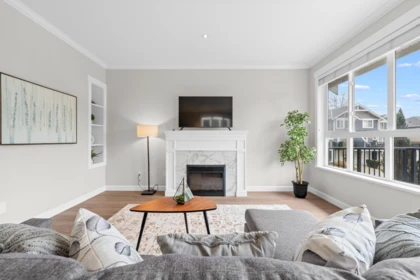 Breakfast Nook Photo of 63 7059 210 Street, Langley, BC