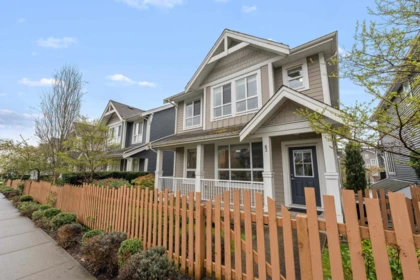 63 7059 210 Street, Langley, BC, Langley — Townhouse for sale