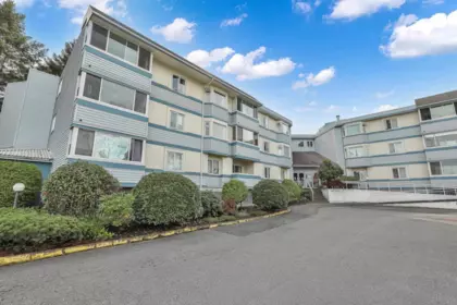 208 7175 134 Street, Surrey, BC, Surrey — Apartment/Condo for sale