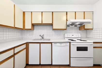 Primary Bedroom Photo of 2105 6540 Burlington Avenue, Burnaby, BC