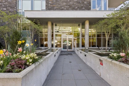 Outdoor Patio Photo of 204 866 Arthur Erickson Place, West Vancouver, BC