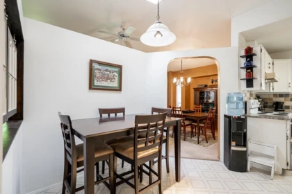 Breakfast Nook Photo of 9120 145a Street, Surrey, BC