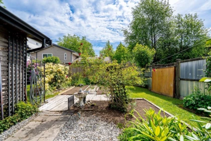 Front Yard Photo of 9120 145a Street, Surrey, BC