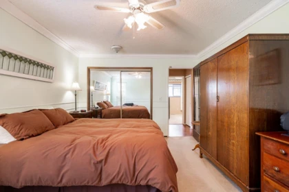 Laundry Room Photo of 9120 145a Street, Surrey, BC