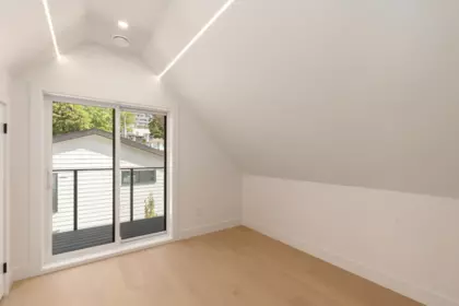 Garden / Landscaping Photo of 2 3635 Turner Street, Vancouver, BC