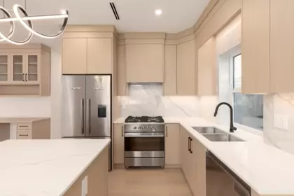 Guest Bathroom Photo of 2 3635 Turner Street, Vancouver, BC