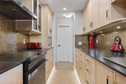 407 1330 Harwood Street, Vancouver, BC, Vancouver — Apartment/Condo for sale