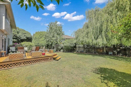 Hot Tub / Spa Photo of 15965 89 Avenue, Surrey, BC