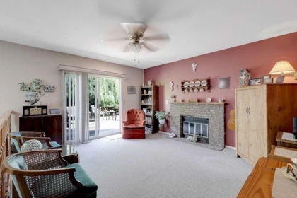 Office / Den Photo of 15965 89 Avenue, Surrey, BC