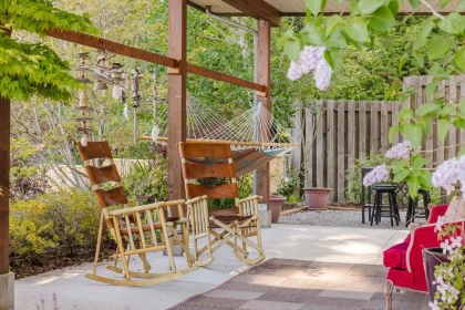 Front Yard Photo of 6260 Sunrise Boulevard, Sechelt, BC