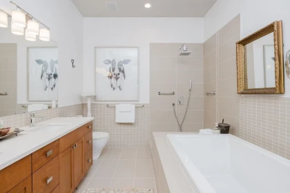 Guest Bathroom Photo of 6260 Sunrise Boulevard, Sechelt, BC