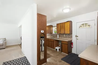 Breakfast Nook Photo of 34458 Kent Avenue, Abbotsford, BC