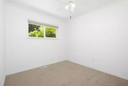 Hallway Photo of 34458 Kent Avenue, Abbotsford, BC