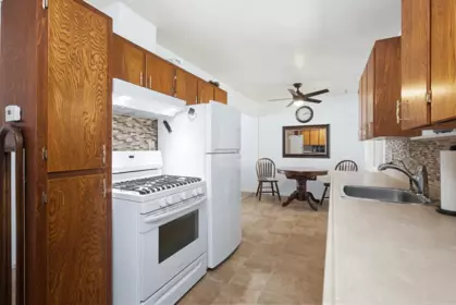 Kitchen Photo of 34458 Kent Avenue, Abbotsford, BC