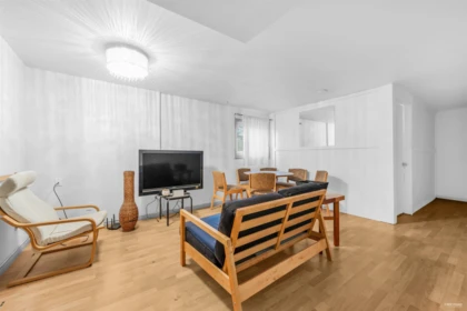 Primary Bedroom Photo of 6519 Cypress Street, Vancouver, BC