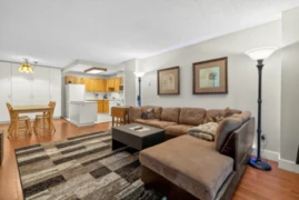 306 550 Eighth Street, New Westminster, BC