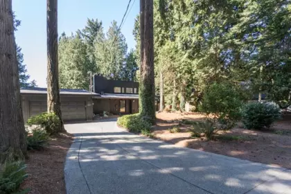 2601 Dogwood Drive, Surrey, BC, Surrey — Single Family Residence for sale