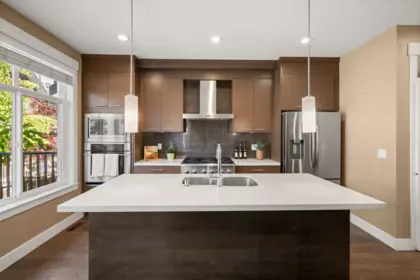 10 15977 26 Avenue, Surrey, BC, Surrey — Townhouse for sale