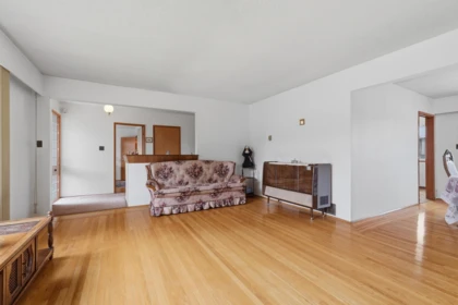 Primary Bedroom Photo of 3063 Renfrew Street, Vancouver, BC