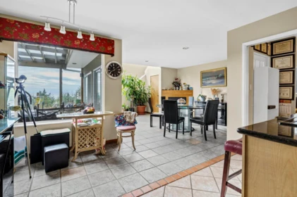 Breakfast Nook Photo of 4582 Woodgreen Court, West Vancouver, BC