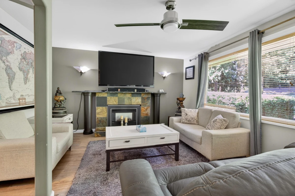 Living Room Photo of 9140 Norum Road, Delta, BC